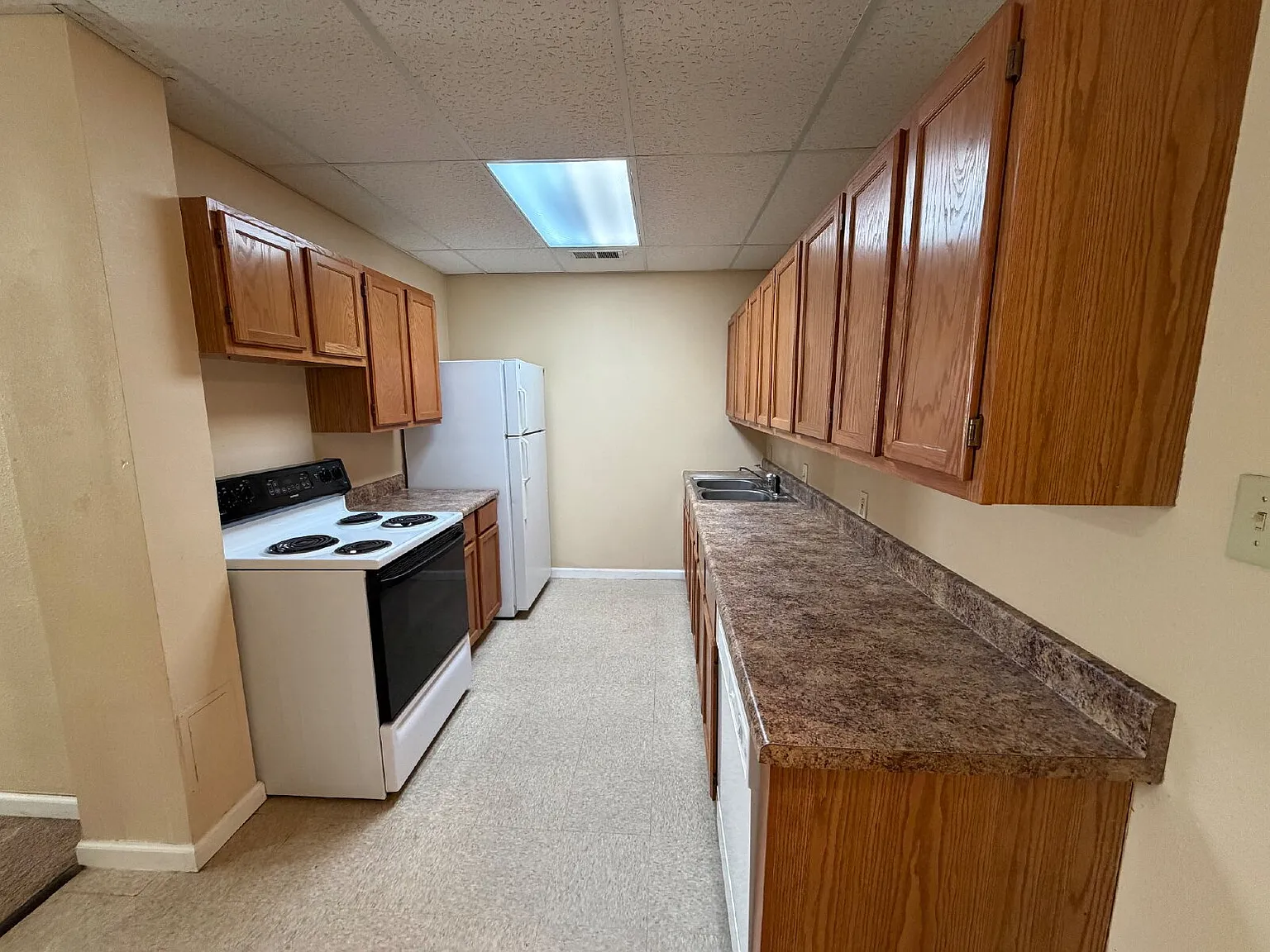 2 bed, 2.0 bath, 900 sqft, $650 — Photo 4