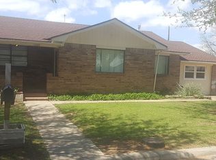 1205 Graham St, Wellington, TX 79095