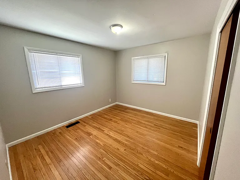 329 Hancook Rd — Photo 17
