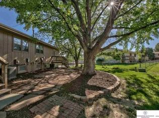 4907 S 99th St, Omaha, NE 68127