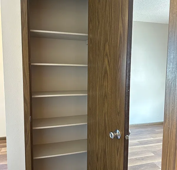 980 Eisenhower Rd #15 — Photo 6