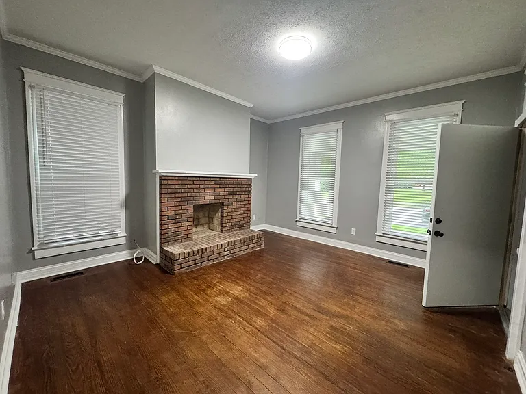 626 N 6th St #C — Photo 3