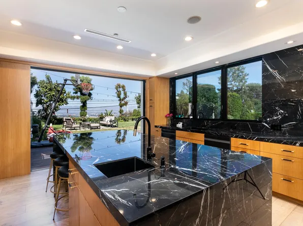 16341 Sloan Dr, Los Angeles, CA 90049