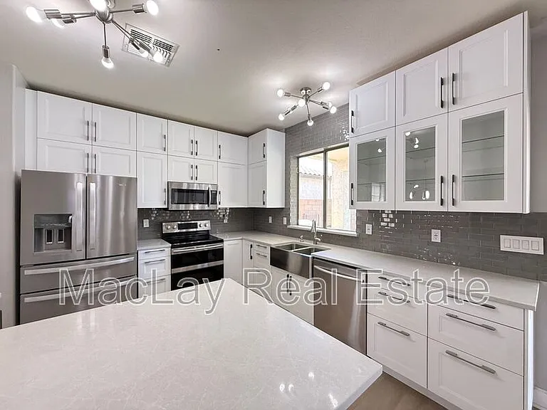 45295 W Gavilan Dr — Photo 3