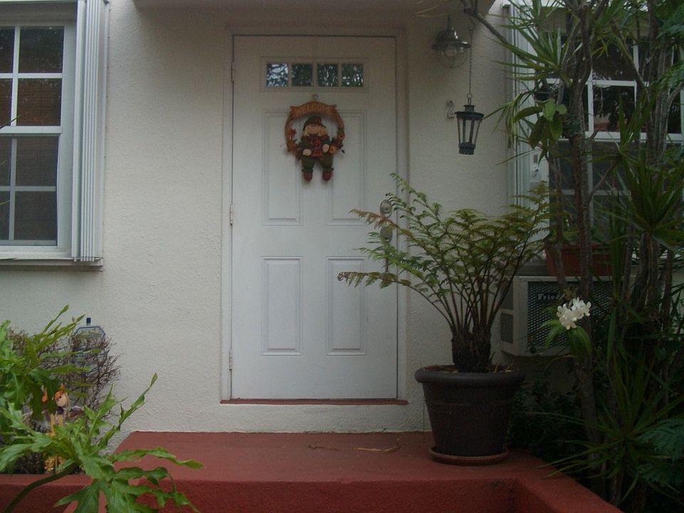 Walking up to the apt