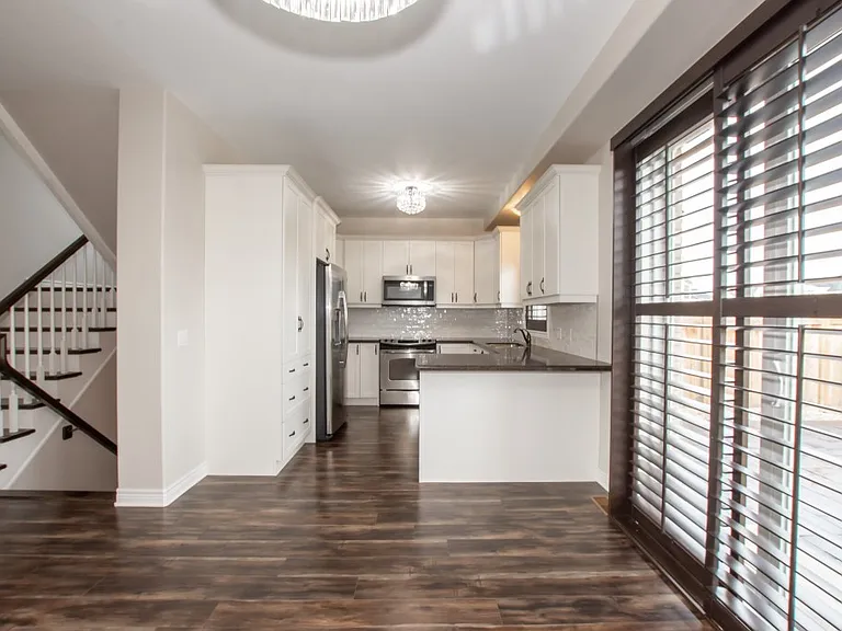 8389 Eva Blvd — Photo 8