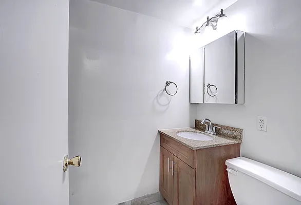 Rented by Urbane Brokerage | media 3