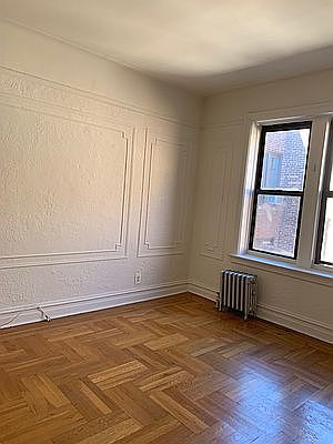 2nd image of 555 Ovington Ave #B47