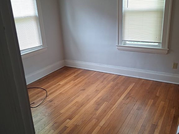 5th image of 1235 Lakeland Ave #Up