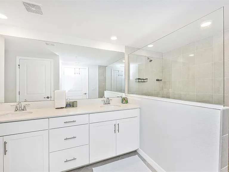 12640 Radiance Ct #101 — Photo 25