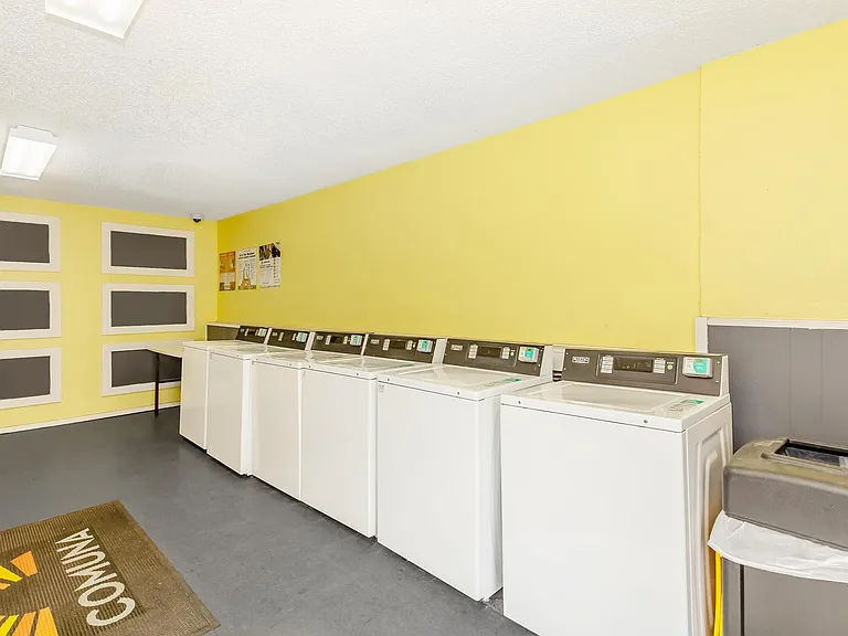 Villas at Alameda — Photo 18