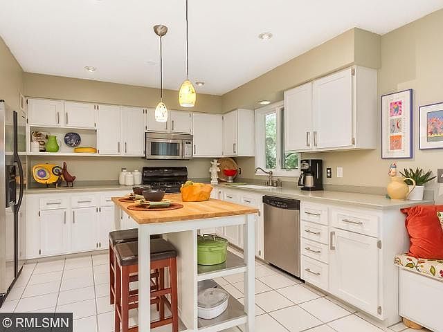 1st image of 151 E 107th Street Cir