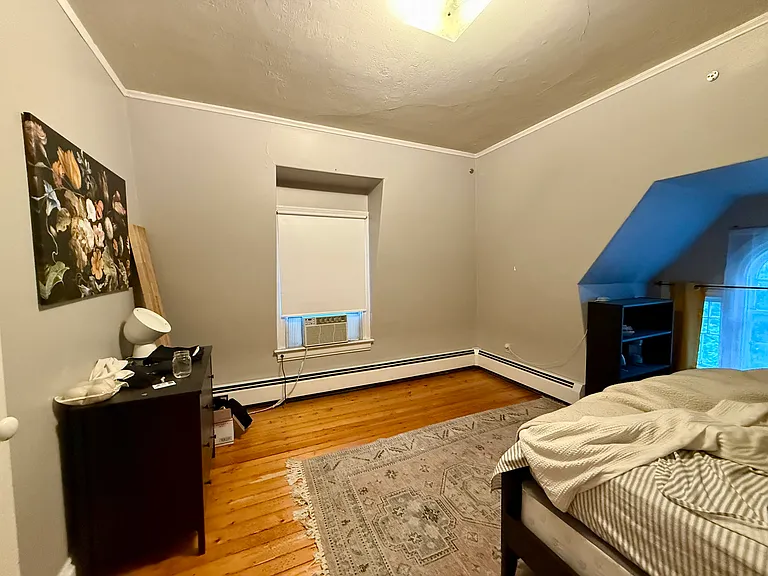 343 Broadway St #3E — Photo 12