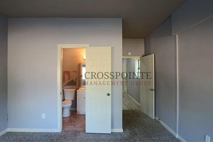 1535 N Tenneha Ave — Photo 4