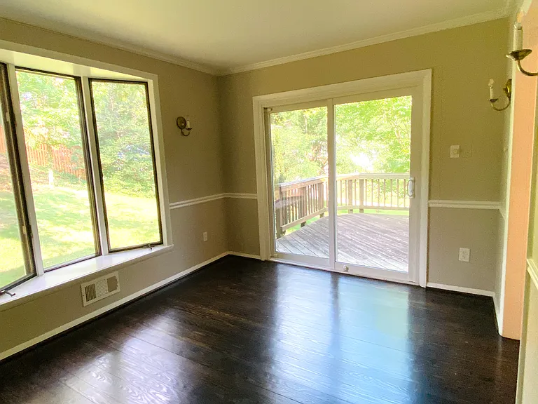 6710 Bracken Ct — Photo 22