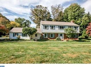 30 Woodridge Rd, Thornton, PA 19373