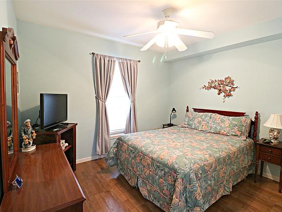 4th image of 235 Atlantis Cir Unit 106