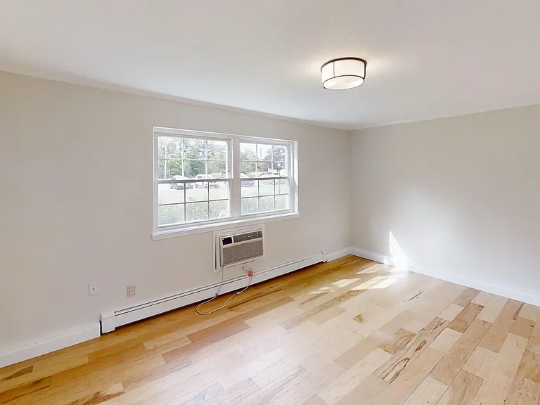 30 Washington Park Dr #5 — Photo 8