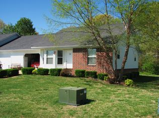 294 Overhill Rd, Mountain Home, AR 72653