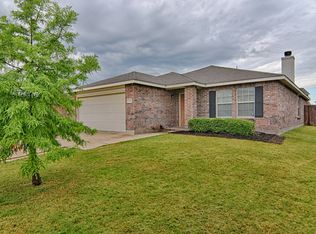 1216 Haley Ln, Burleson, TX 76028