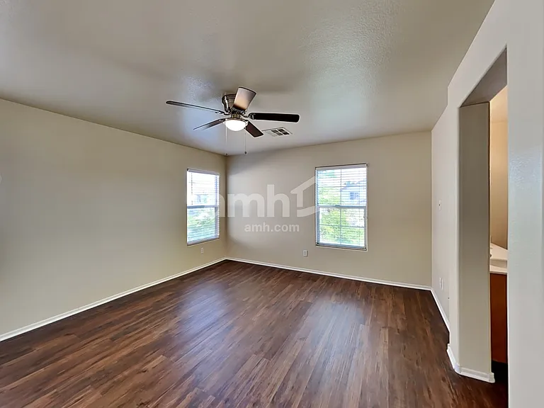 6317 Climbing Vine Ave — Photo 9
