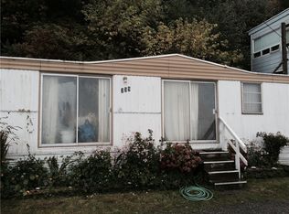 239 Bay View Dr, Point Roberts, WA 98281