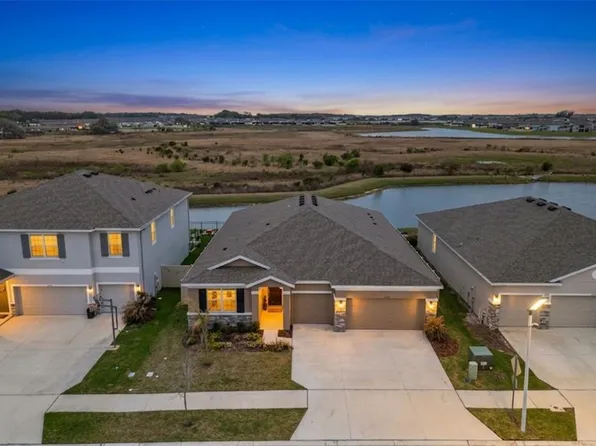 32326 Conchshell Sail St, Wesley Chapel, FL 33545