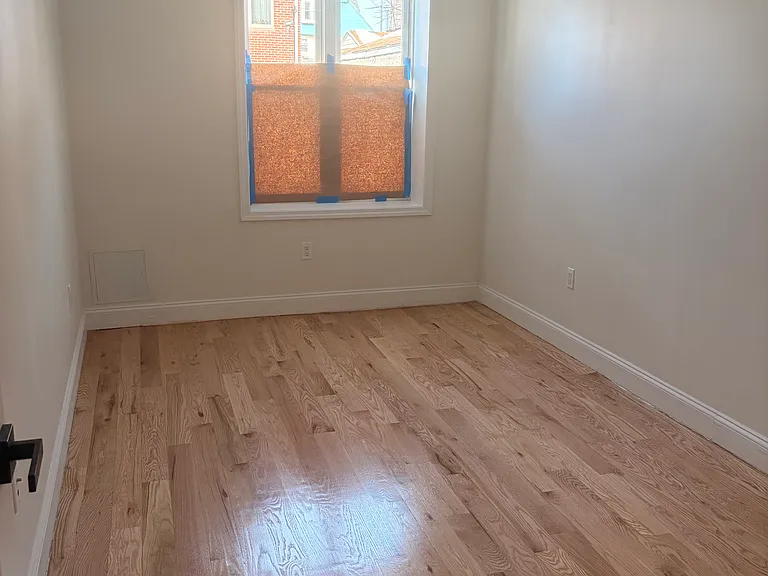 154 Bay 29th St #3 — Photo 7