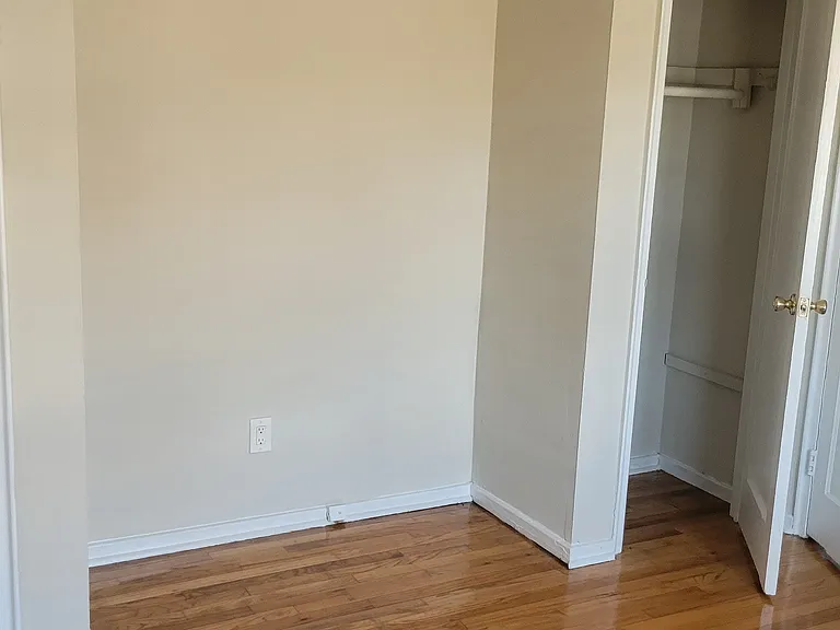 15A 16th Ave #1 — Photo 6