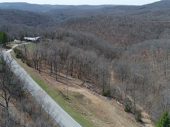 4th image of Indian Creek Rd