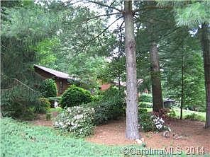 3rd image of 2808 Wimbledon Dr