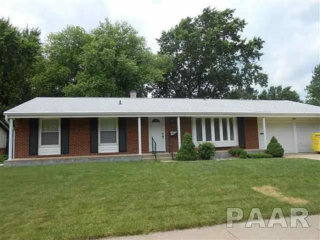 1805 Highwood Ave photo 1