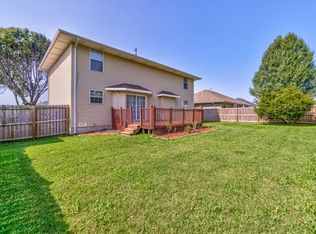 3003 W Knob Hill St, Springfield, MO 65810