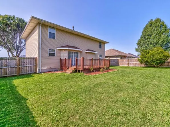 3003 W Knob Hill St, Springfield, MO 65810