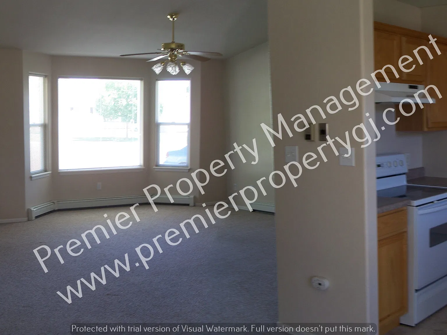 North Area 3 Bedroom 2 Bath House with Yard Care Provided — Photo 3