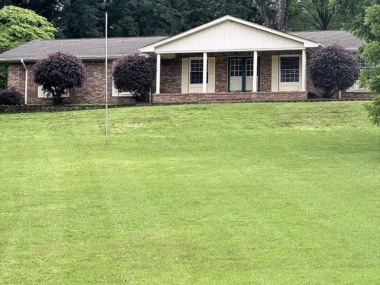 9422 Fuller Rd — Photo 23