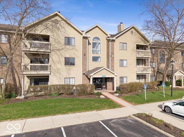 8720 Yardley Ct #202, Indianapolis, IN 46268