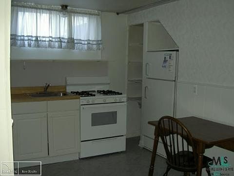 2nd image of 29236 Ruthdale St APT 3