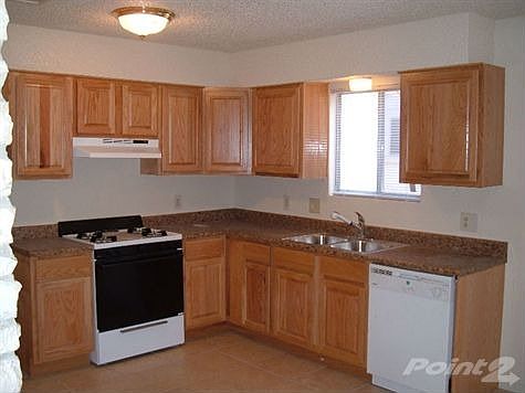 1115 Spearson Drive 002