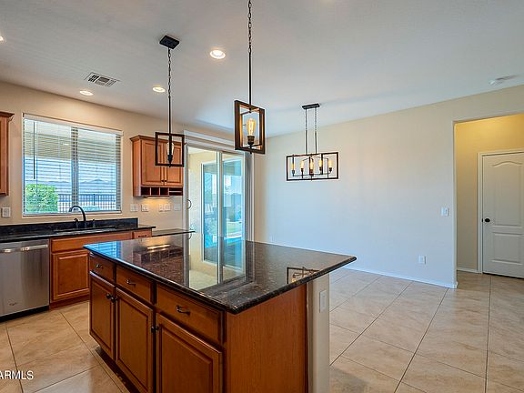3rd image of 7047 W ALICIA Drive