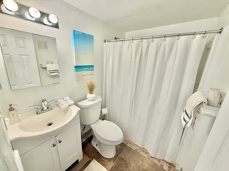 5003 Atlantic Ave #7 — Photo 23