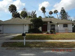 1560 Twin Oaks Cir, Oviedo, FL 32765