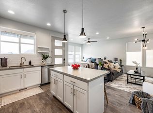 2426 N Alesund Way, Lehi, UT 84043