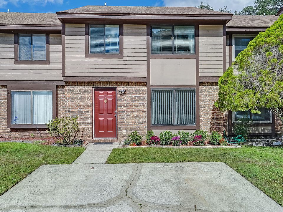 1st image of 7037 Prestwick Cir N