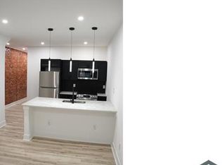 813 E Locust Ave #B, Philadelphia, PA 19138