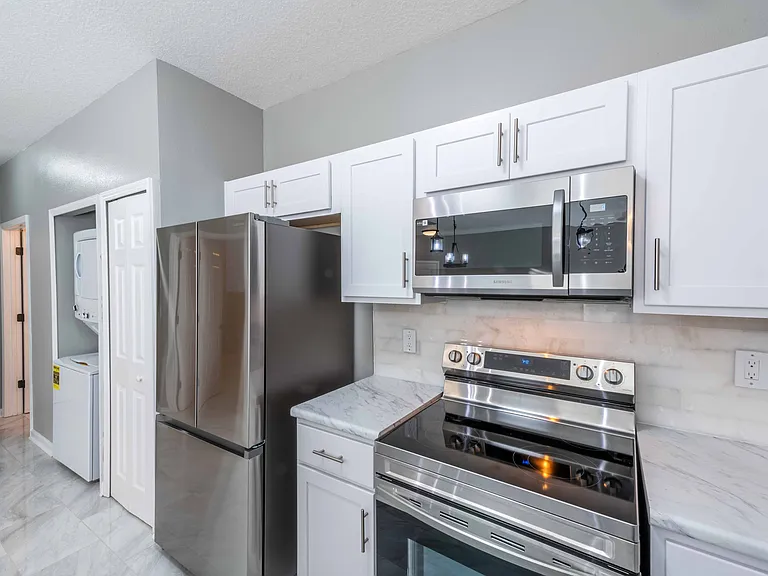 6916 Ortega Woods Dr #3 — Photo 16