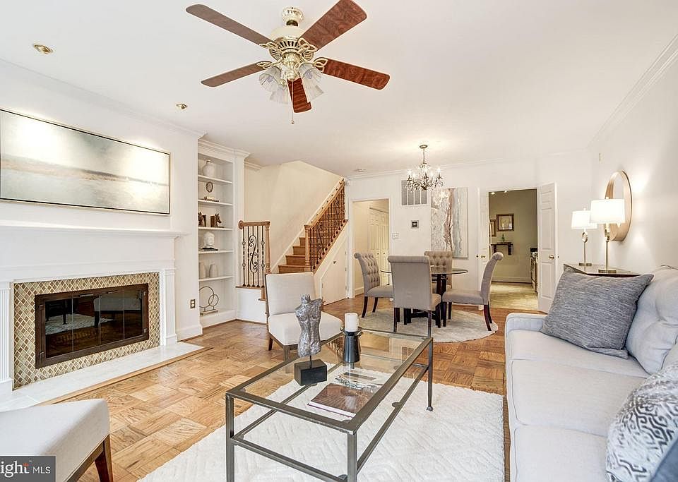 Living Room with Fireplace