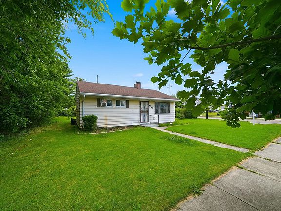 2nd image of 4145 Plaza Dr