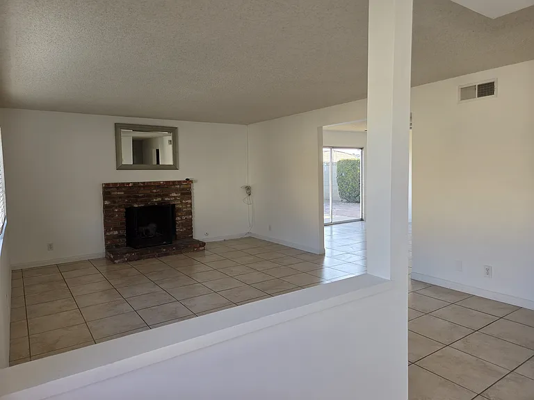 1320 E Trenton Ave — Photo 3