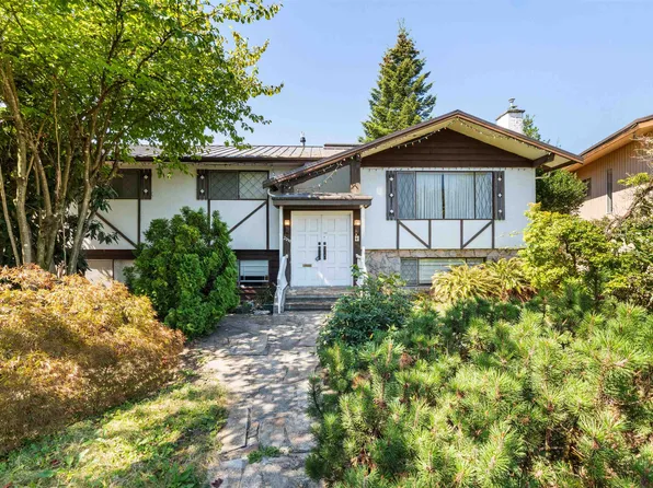 2019 Paulus Cres, Burnaby, BC V5A 2M2